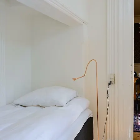 Bright Spacious In Cristianshavn