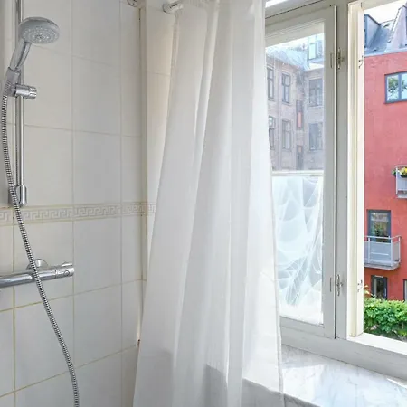Apartment Bright Spacious In Cristianshavn *